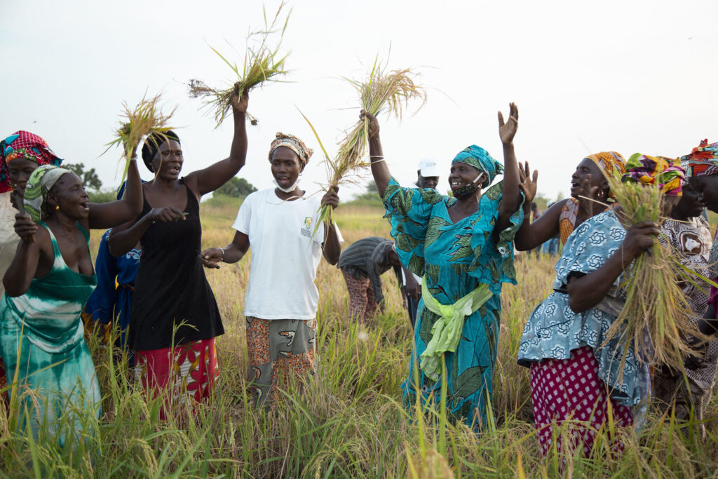 Les-femmes-la-Paix-et-la-Securite-au-Senegal-ou-en-est-on-11-ans-apres-ladoption-du-PAN--1024x683